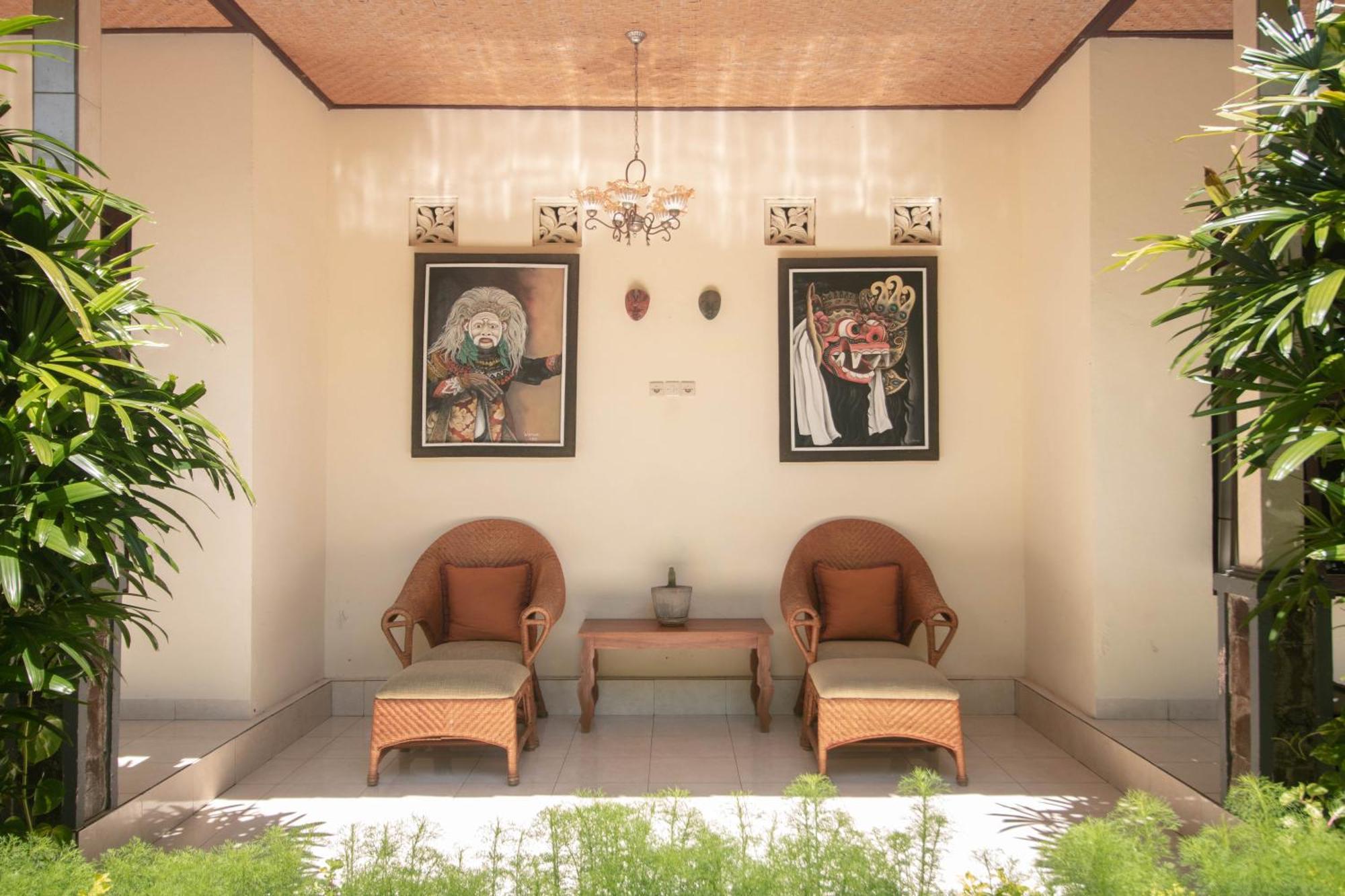 Giri Sari Guest House Pemuteran Extérieur photo