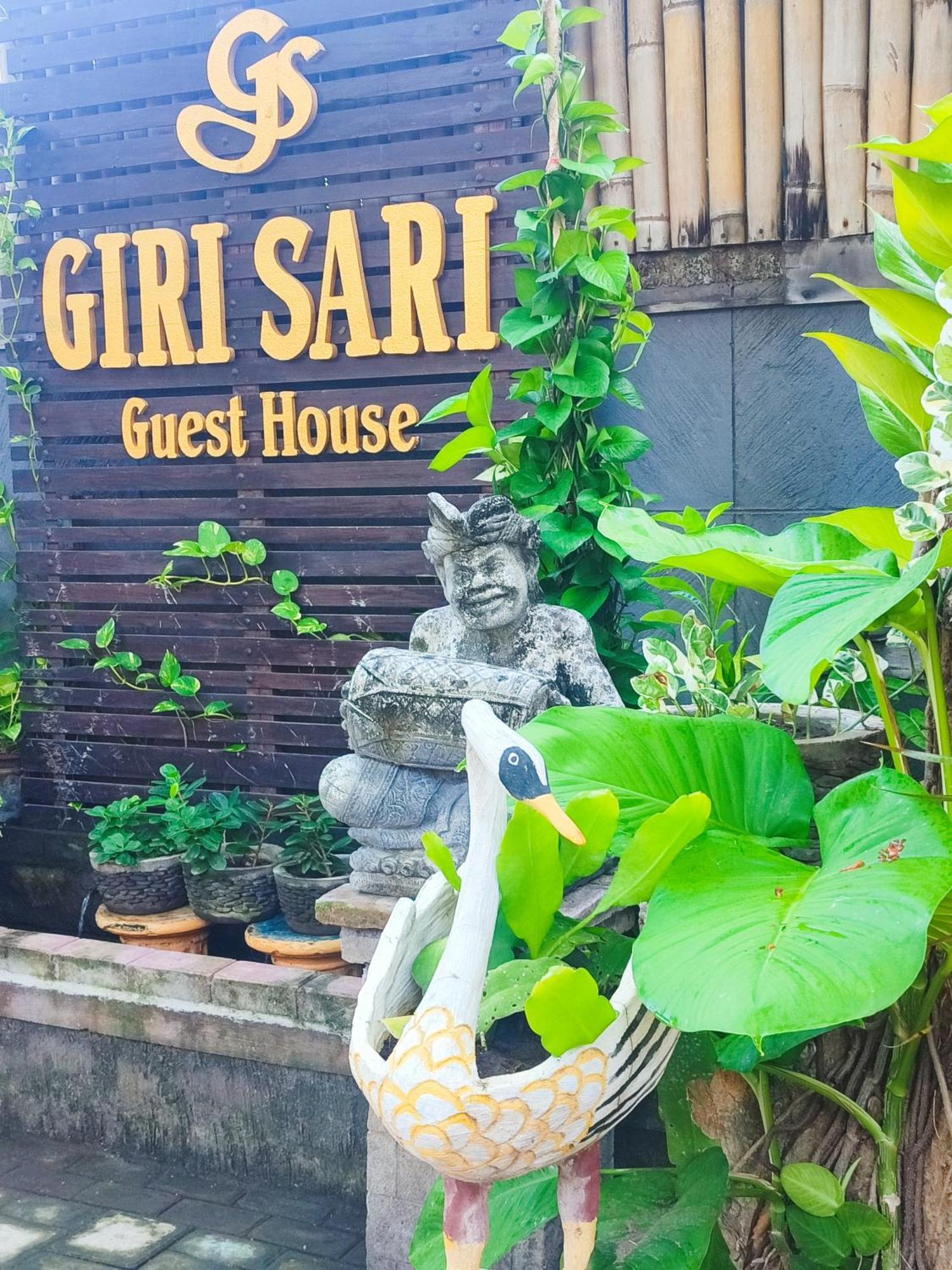 Giri Sari Guest House Pemuteran Extérieur photo
