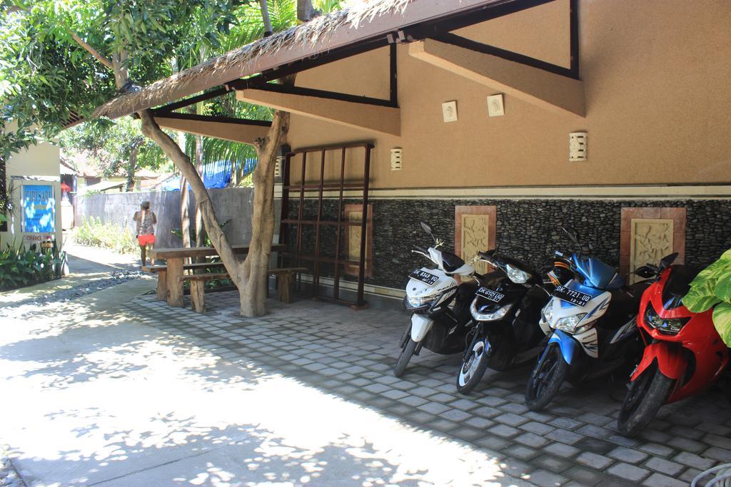Giri Sari Guest House Pemuteran Extérieur photo